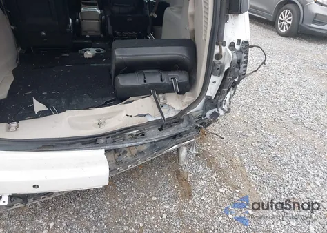 2022 Chrysler Pacifica Touring L z USA, uszkodzony, nr VIN 2C4RC1BG4NR140001